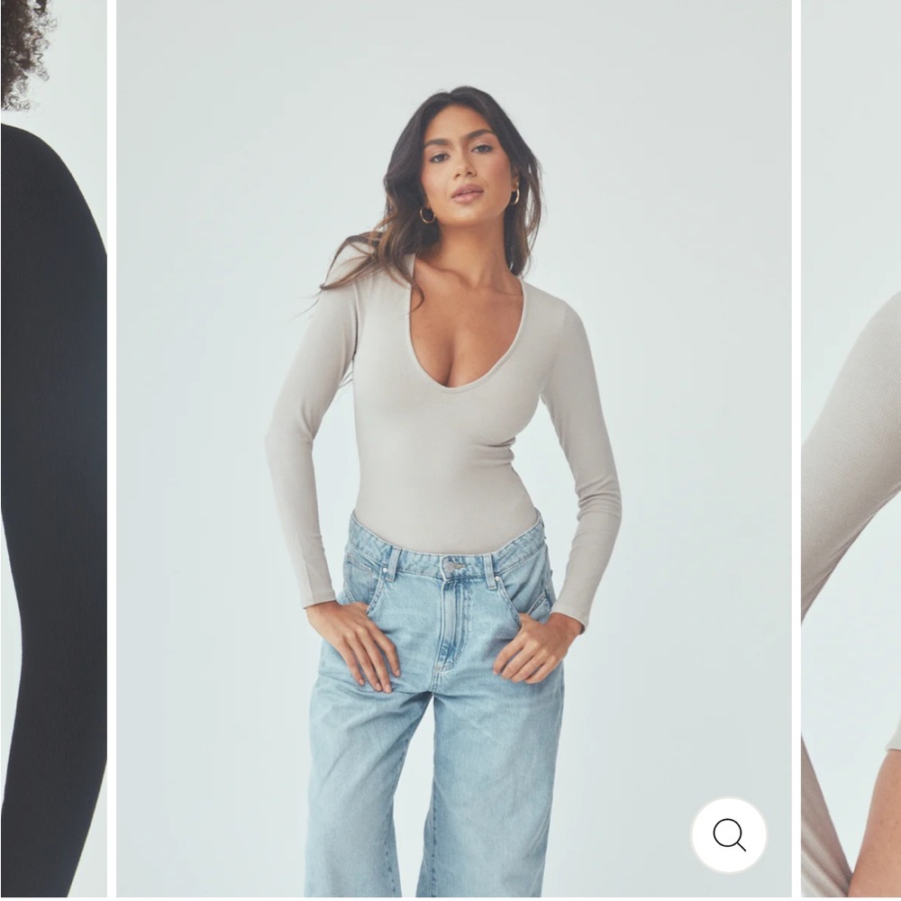 Deep v-neck Crème nude Klassy Network bramisuit. NWOT